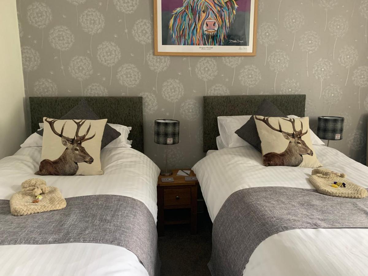 Morlea Bed & Breakfast Дръмнадрочит Екстериор снимка