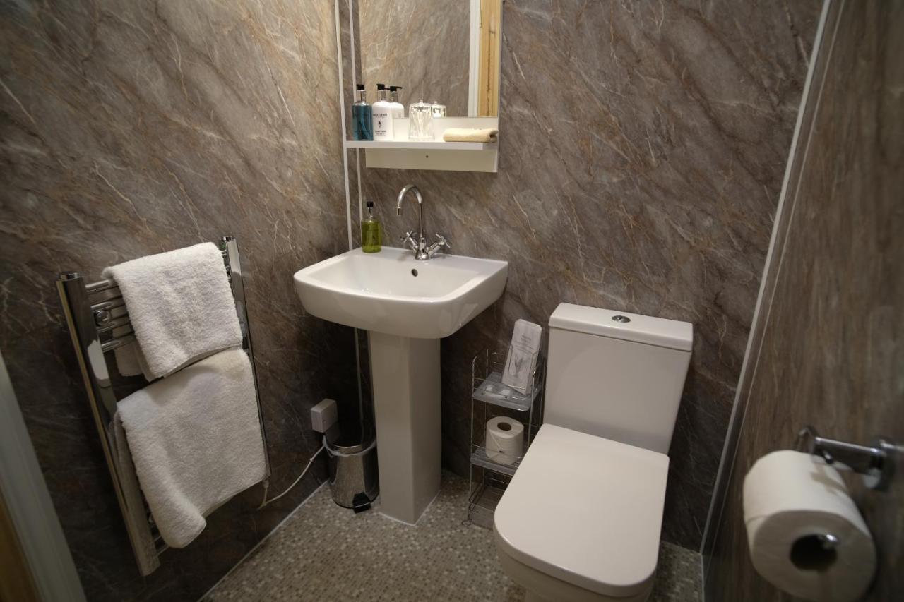 Morlea Bed & Breakfast Дръмнадрочит Екстериор снимка